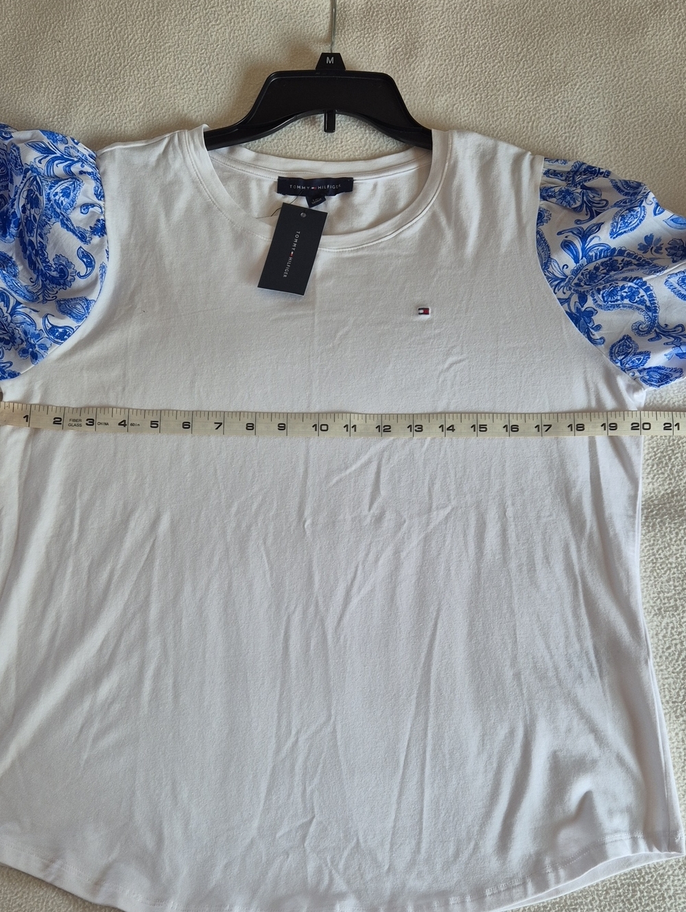 Tommy Hilfiger 100% Cotton White Top with Blue Floral Puff Sleeves - Picture 9 of 11